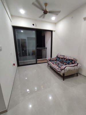 1 BHK Apartment For Rent in Piramal Vaikunth, Balkum Pada