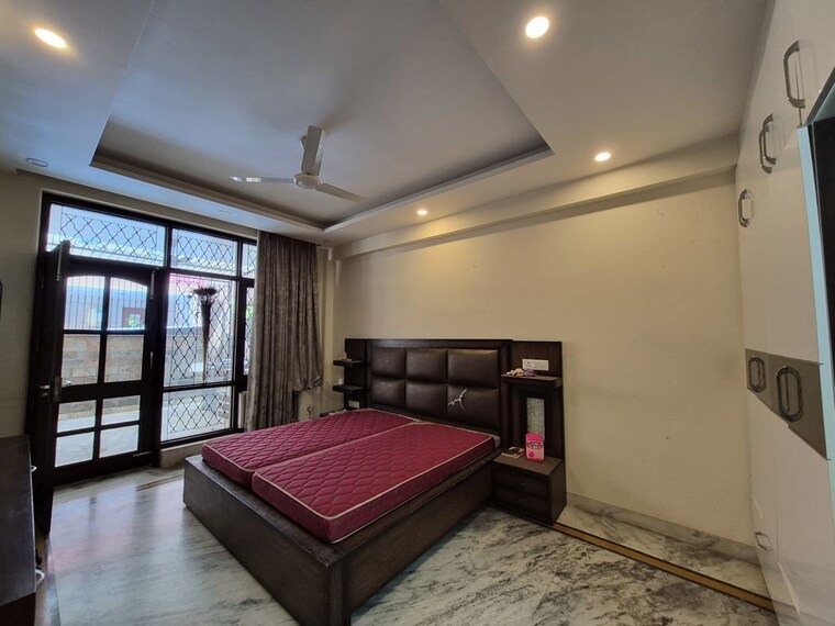 Bedroom, sushant lok i 3 Bedroom 2500 Sq.Ft. Builder Floor In Sushant Lok I Gurgaon 10625203