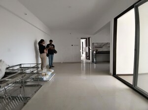 Room in 2 BHK Apartment at Saheel Itrend Waterfront, Ravet – for Rent