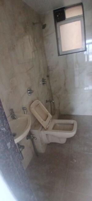 Bathroom in 2.5 BHK Apartment at Kamala Nav Natraj, Santacruz West – for Sale