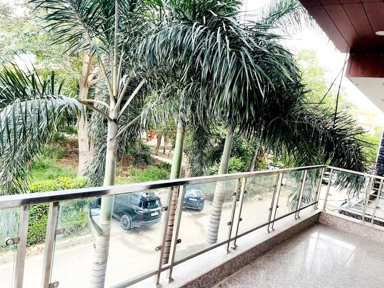 Balcony, sector 51 3 Bedroom 1800 Sq.Ft. Builder Floor In Sector 51 Gurgaon 10625271