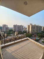 2 BHK + Extra Room 690 Sq.Ft. Apartment in Signature Global The Millennia