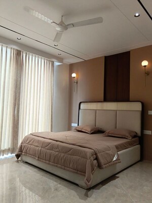 Bedroom in 4 BHK Builder Floor at Sector 49 – for Sale