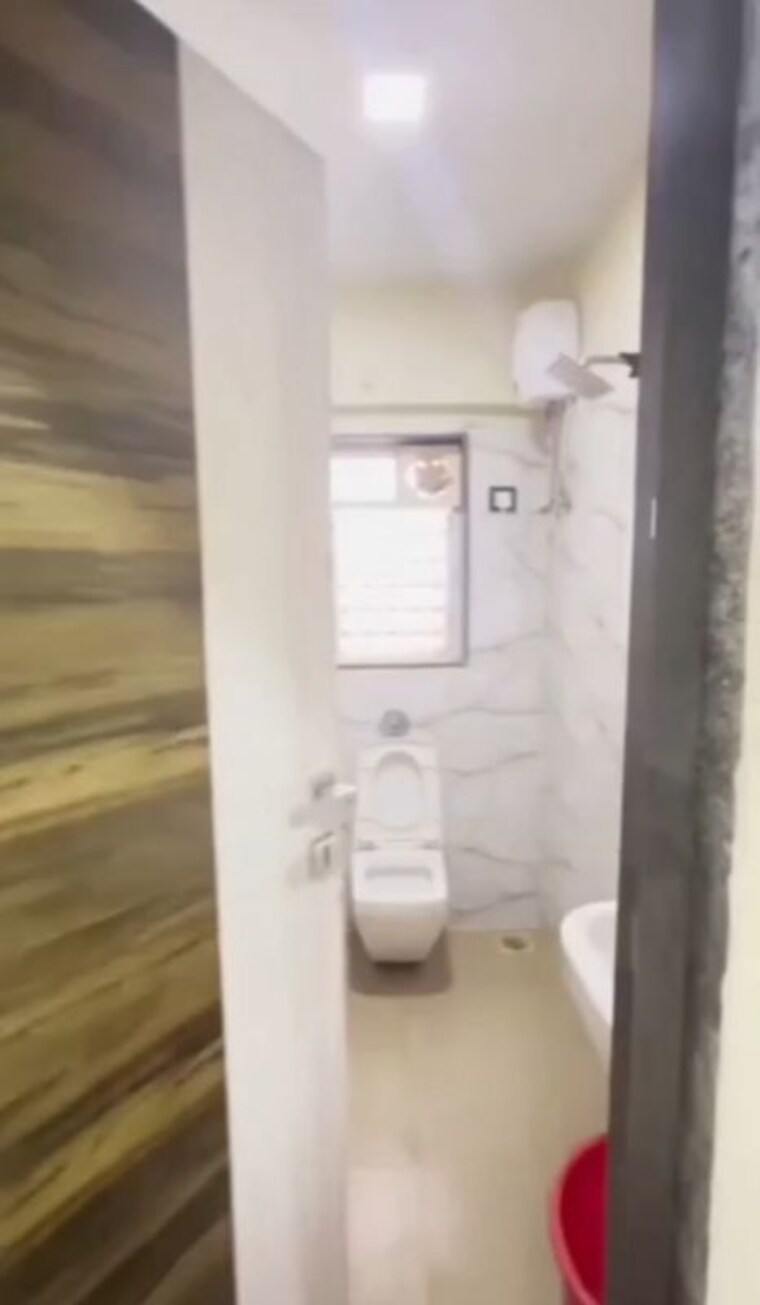 Bathroom, avishkar-astoria 3 Bedroom 900 Sq.Ft. Apartment In Vile Parle West Mumbai 10625295