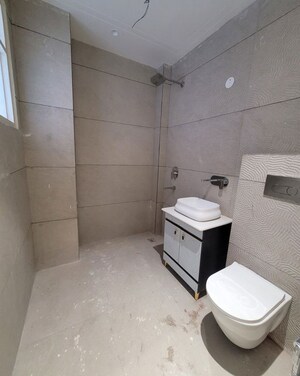 Bathroom in 4 BHK Builder Floor at Green Fields Colony – for Sale