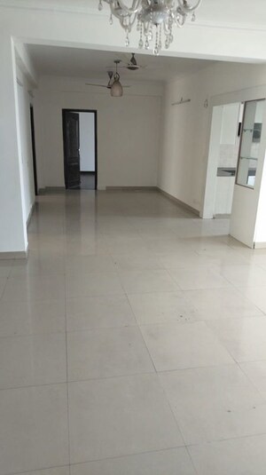 Room in 3 BHK Apartment at SVP Gulmohur Garden, Raj Nagar Extension – for Rent