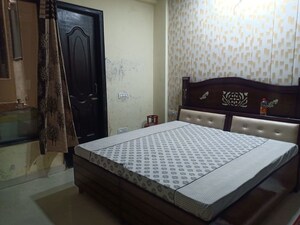 Bedroom in 3 BHK Builder Floor at Pir Machalla – for Rent