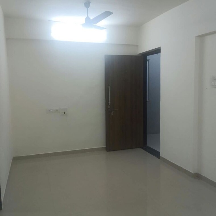 Room, goregaon west 1 Bedroom 430 Sq.Ft. Apartment In Goregaon West Mumbai 10625367