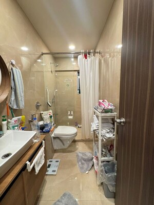 Team Area in 3.5 BHK Apartment at Nandina Apartment, Bandra West – for Rent