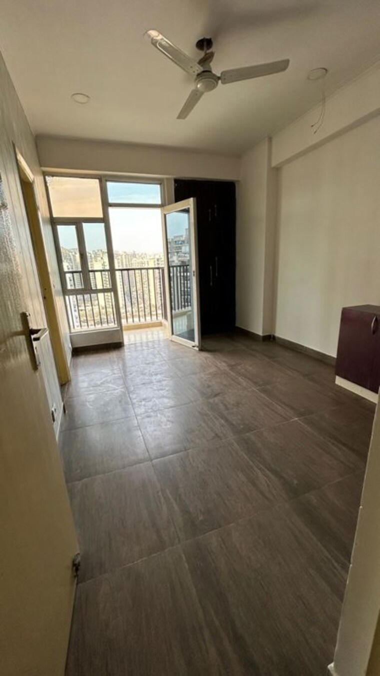 Room, gaur-city-4th-avenue 2.5 Bedroom 1175 Sq.Ft. Apartment In Sector 4 Greater Noida Greater Noida 10617705