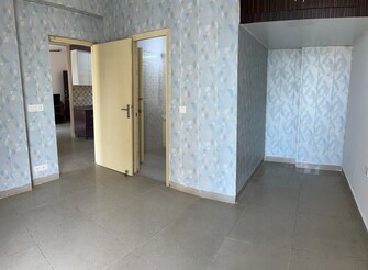 2.5 BHK + Servant Room Apartment For Sale in Gaur City 4th Avenue in Sector 4 Greater Noida, Greater Noida