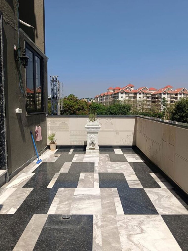 Balcony, salarpuria-aqua-vista 3.5 Bedroom 3997 Sq.Ft. Apartment In Bannerghatta Road Bangalore 10625357