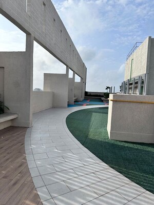 Swimming Pool in 2 BHK Apartment at Shapoorji Pallonji BKC 28, Bandra East – for Rent