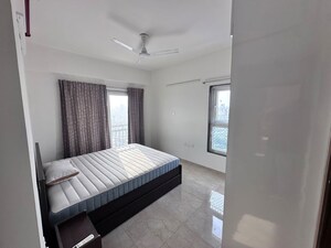 Bedroom in 2 BHK Apartment at Shapoorji Pallonji BKC 28, Bandra East – for Rent