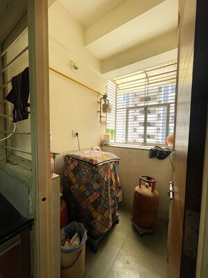 Team Area in 3 BHK Apartment at Gota – for Sale