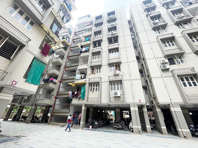 Exterior View, gota 3 Bedroom 160 Sq.Yd. Apartment In Gota Ahmedabad 10625430