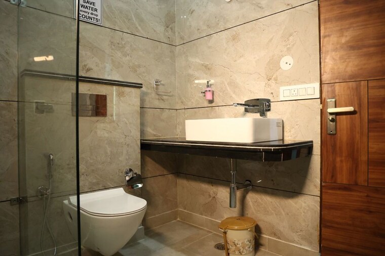 Bathroom, mussoorie 6+ Bedroom 500 Sq.Yd. Villa In Mussoorie Dehradun 10625409
