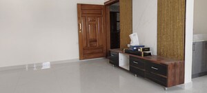 Room in 2 BHK Apartment at Halasuru – for Rent
