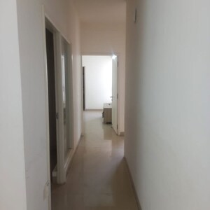 Room in 3 BHK Apartment at Emaar Emerald Estate, Sector 65 – for Rent