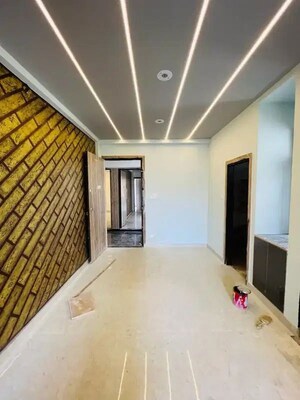 Room in 4 BHK Builder Floor at Dlf Ankur Vihar – for Sale