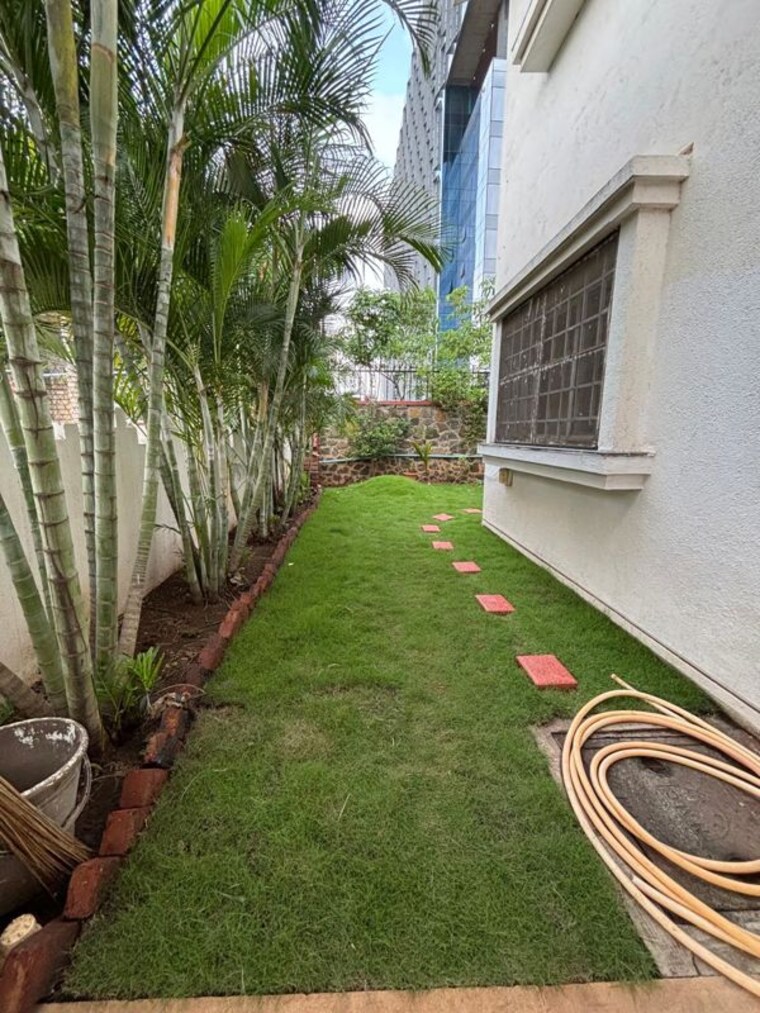 Balcony, vandana-residency-kharadi 3.5 Bedroom 1500 Sq.Ft. Apartment In Kharadi Pune 10625493