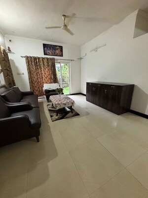 Living Room in 3.5 BHK Apartment at Vandana Residency Kharadi, Kharadi – for Rent