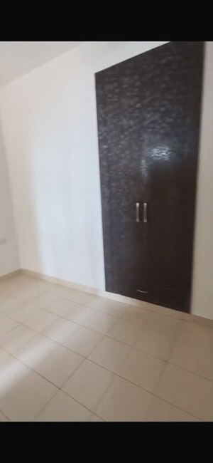 Room in 3 BHK Apartment at SCC Heights, Raj Nagar Extension – for Sale