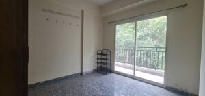 Bedroom in 3 BHK Apartment at Singasandra – for Rent
