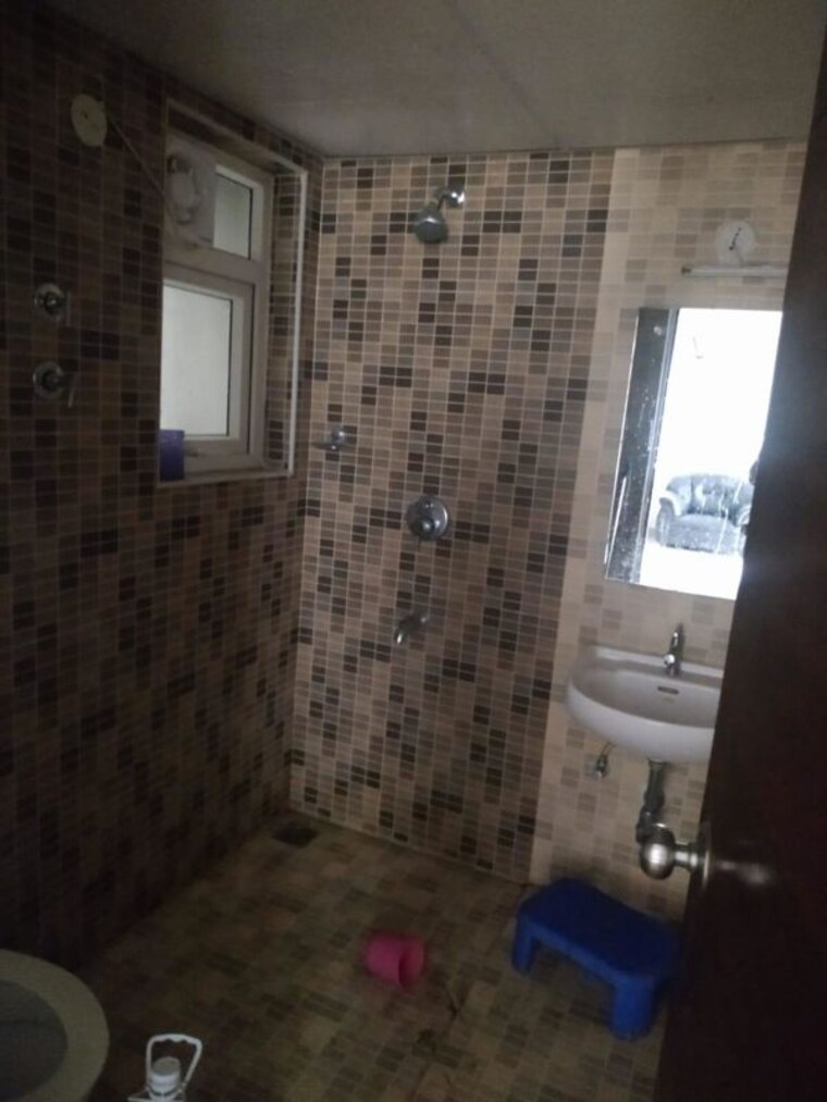 Bathroom, ramky-one-north 2 Bedroom 1200 Sq.Ft. Apartment In Yelahanka Bangalore 10625557