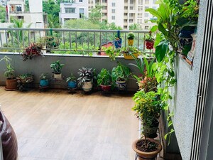 Parking in 2.5 BHK Apartment at Baner – for Rent