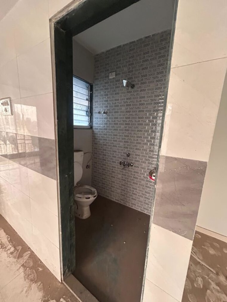 Attached Bathroom, jayesh-callisto 1 Bedroom 430 Sq.Ft. Apartment In Ulwe Navi Mumbai 10625562