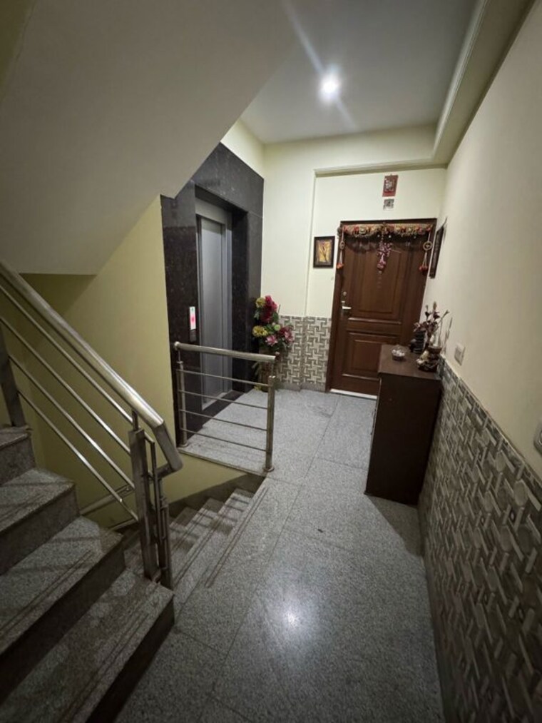 undefined, khirki extension 3 Bedroom 1200 Sq.Ft. Apartment In Khirki Extension Delhi 10625591