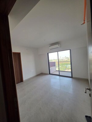 Room in 3 BHK Apartment at Adani Atelier Greens, Koregaon Park – for Sale