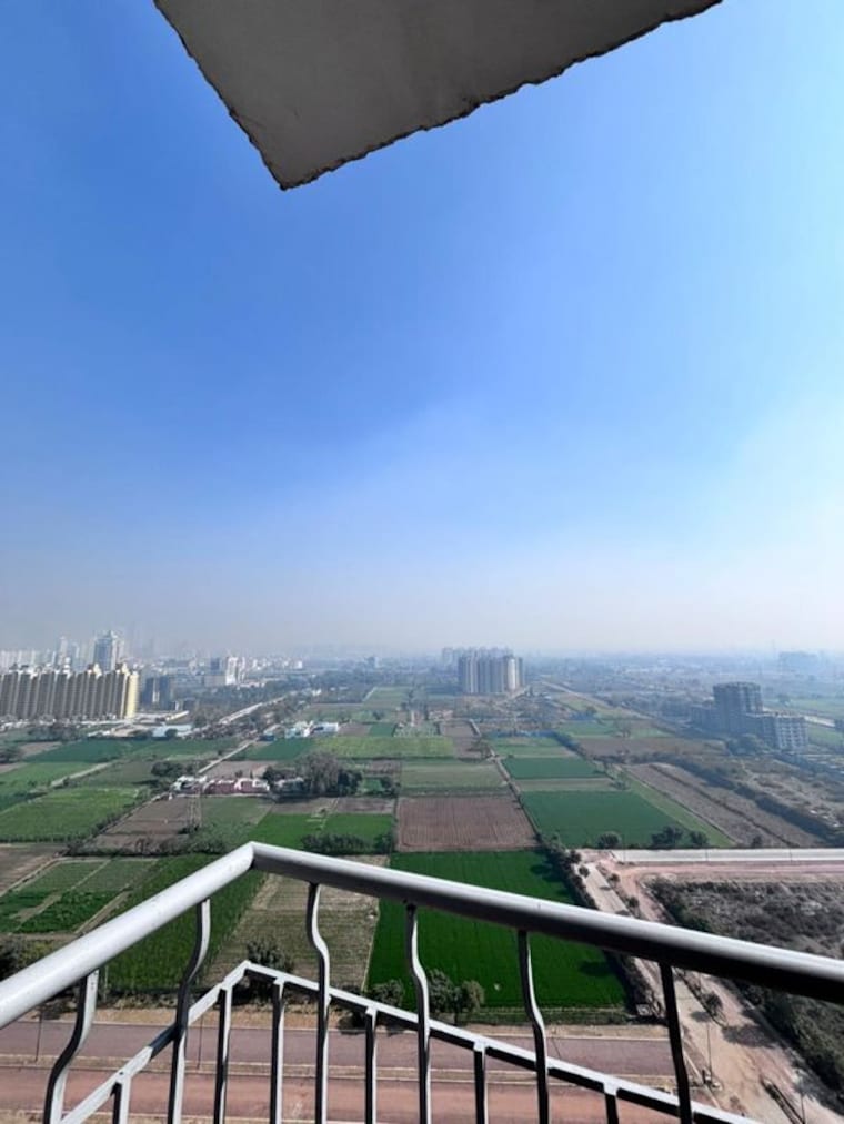 Exterior View, supertech-hues 2 Bedroom 1180 Sq.Ft. Apartment In Sector 68 Gurgaon 10625604