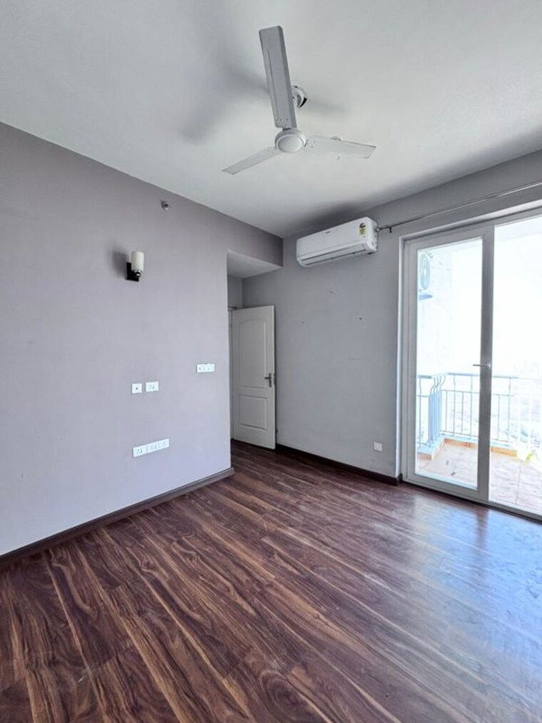 Room, supertech-hues 2 Bedroom 1180 Sq.Ft. Apartment In Sector 68 Gurgaon 10625604
