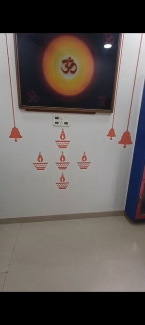 Furnished Amenities in 4 BHK Villa at Lokpuram Complex, Vasant Vihar – for Rent
