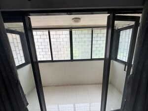 Team Area in 2 BHK Apartment at Aditya Towers Lulla Nagar, Lulla Nagar – for Rent