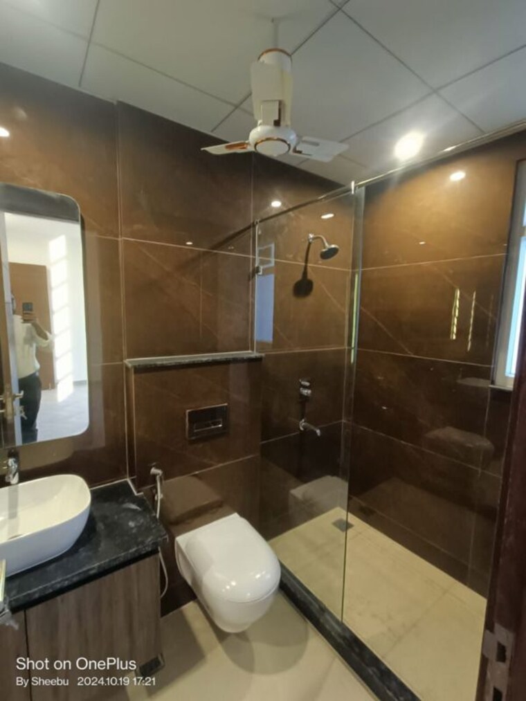 Team Area, cs-roseate-63 3 Bedroom 1650 Sq.Ft. Apartment In Sector 63a Gurgaon 10625630