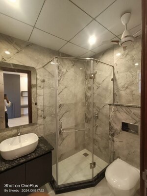 Bathroom in 3 BHK Apartment at CS Roseate 63, Sector 63a – for Rent