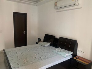 3 BHK Builder Floor For Rent in Sector 21
