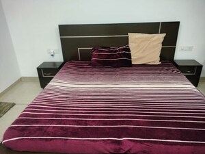 Bedroom in 3 BHK Apartment at Vip Road – for Rent