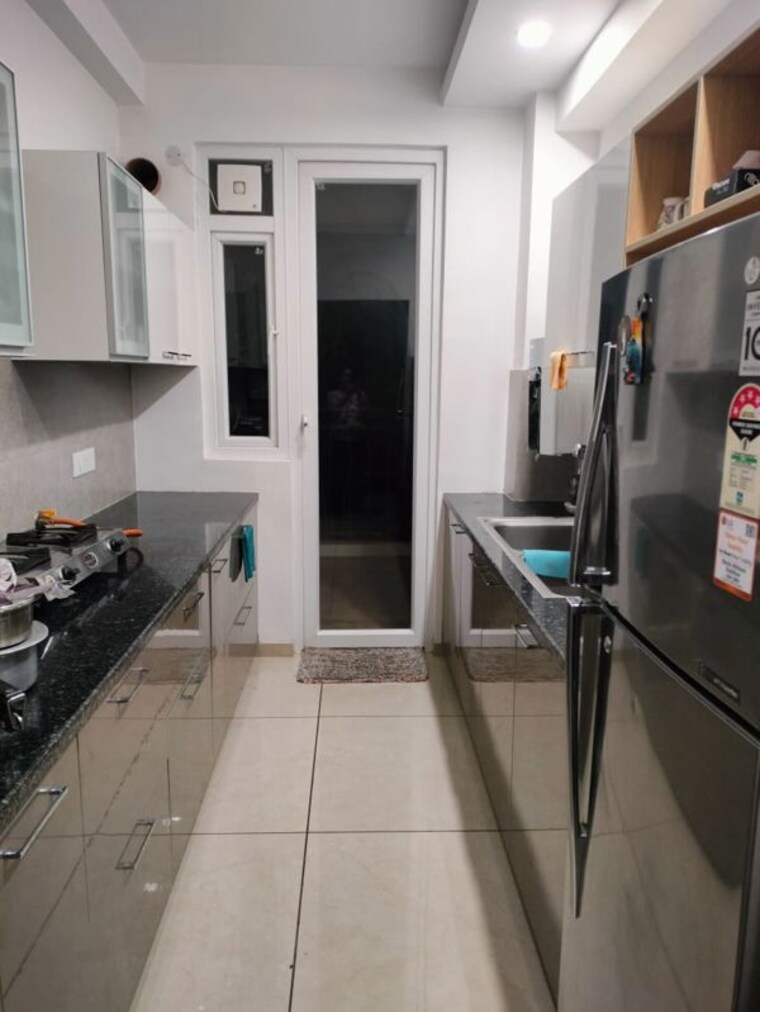 Kitchen, vip road 3 Bedroom 1850 Sq.Ft. Apartment In Vip Road Zirakpur 10625647