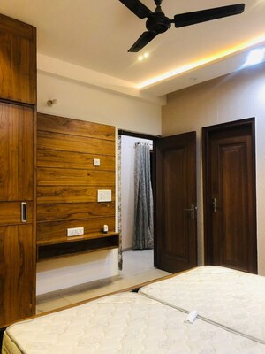 Room in 3 BHK Apartment at Sushma Crescent, Dhakoli – for Rent