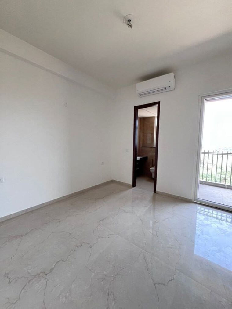 Room, smart-world-orchard 3 Bedroom 1626 Sq.Ft. Apartment In Sector 61 Gurgaon 10625660