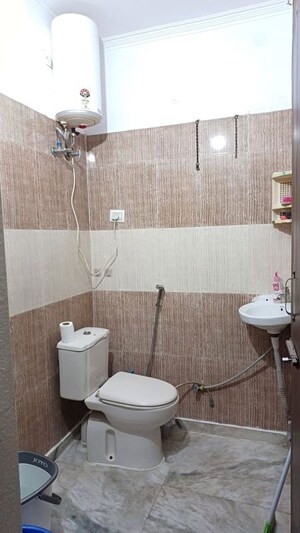 Bathroom in 3 BHK Builder Floor at Sector 23 – for Rent