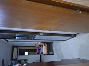 Furnished Amenities in 2 BHK Apartment at Vile Parle West – for Sale