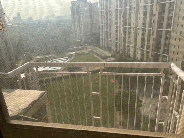 Balcony, unitech-uniworld-gardens-2 3 Bedroom 2200 Sq.Ft. Apartment In Sector 47 Gurgaon 10625694