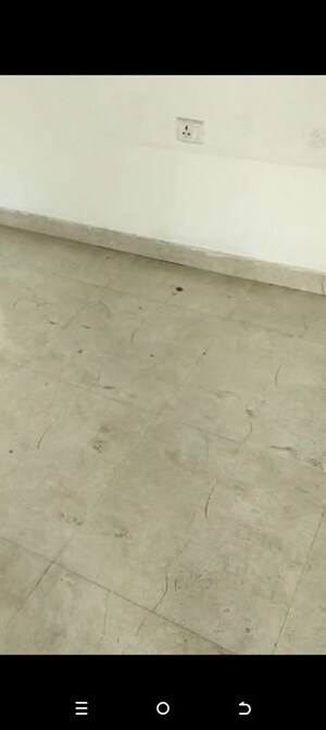 Room in 5 BHK Apartment at SDS NRI Residency Omega II, Omega Ii Greater Noida – for Sale