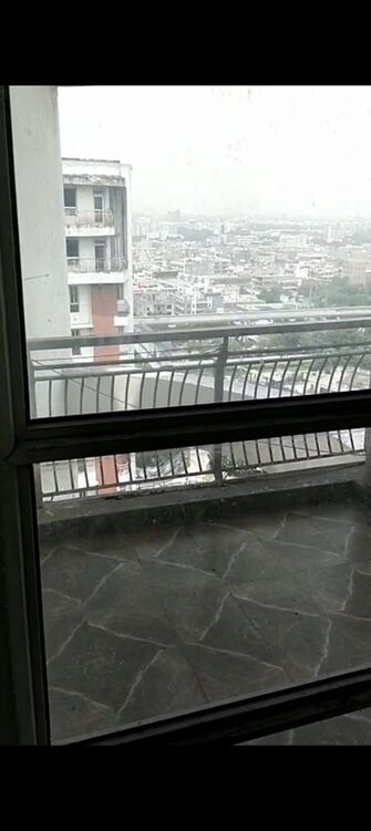 5 BHK + Servant Room 3500 Sq.Ft. Apartment in SDS NRI Residency Omega II