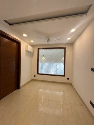 3 BHK Builder Floor For Rent in Sector 21